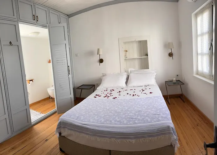 Eden In Teos منزل للإقامة سفيريهيسار