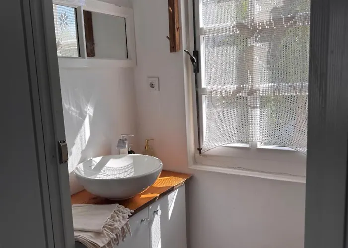 Eden In Teos منزل للإقامة سفيريهيسار